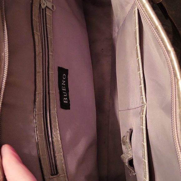 Bueno gray snake print tote - Picture 4 of 5